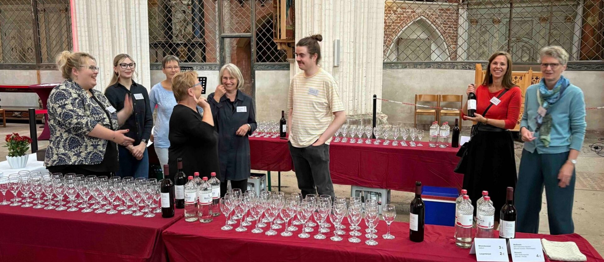 Der Förderverein unterstützt das Daniel Hope Konzert mit einem Cateringstand (2025) Foerderverein-kirchenmusik-nikolai-Catering für Daniel Hope Konzert 2025